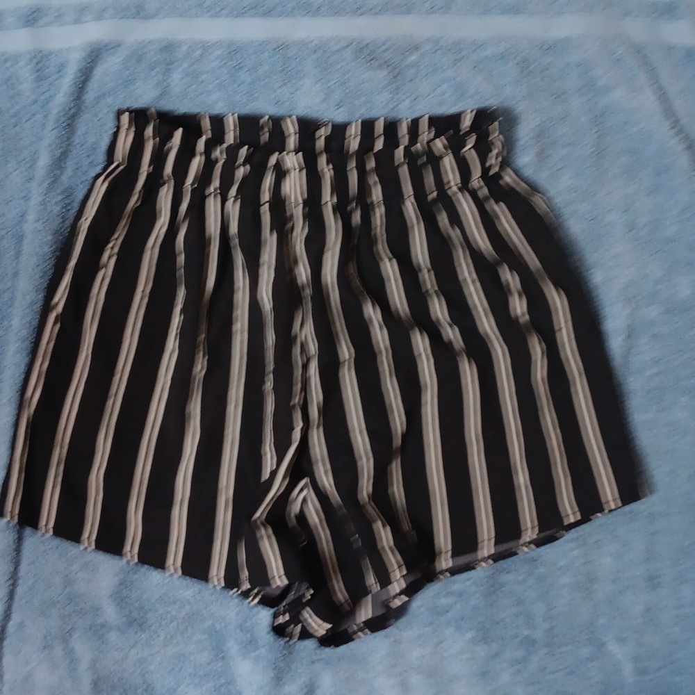 Women's shorts c9
